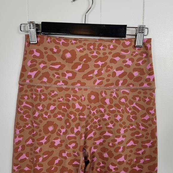 Aerie Offline 7/8 Ankle Leggings High Rise Pink Leopard Animal Print Activewear - Picture 4 of 8